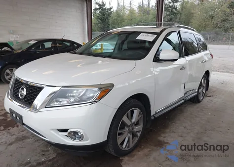 2014 Nissan Pathfinder Platinum z USA, uszkodzony, nr VIN 5N1AR2MM2EC723952
